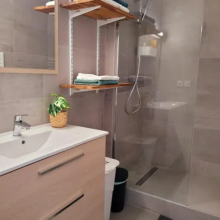 아파트 Sejour Chic Proche De La